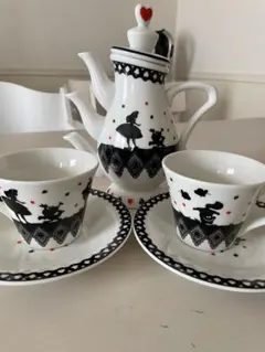 2025年最新】不思議の国のアリス ポットの人気アイテム - メルカリ