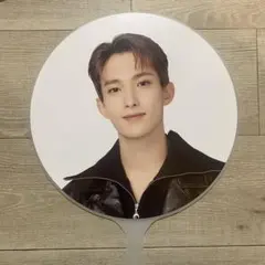 2025年最新】seventeen うちわ ドギョムの人気アイテム - メルカリ