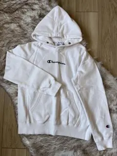 【年内限り出品】Champion ホワイト パーカー