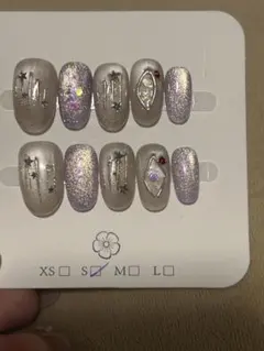 ラメ入り薄紫ベージュネイルチップ ショートオーバルS