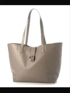 美品 COLEHAAN コールハーン シンプリー エブリシング トート 大容量