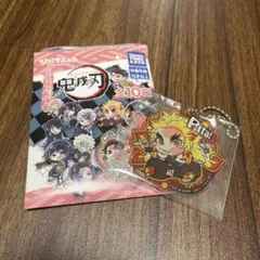 鬼滅の刃　ぴた！でふぉめ　アクリルキーホルダー　アクキー　グッズ　煉獄杏寿郎