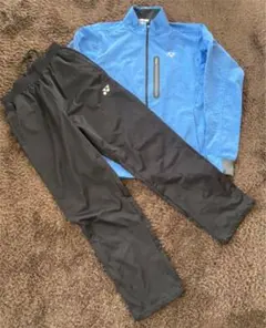 【期間限定値下げ】YONEX ヨネックス トレーニングウェア　上下セット　M