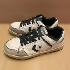 Converse スニーカー