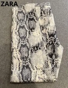【完売品】超美品　希少 ZARA ザラ　Python パンツ　スラックス