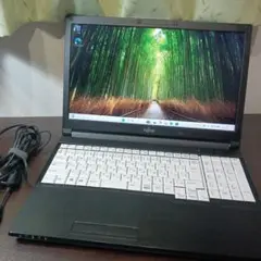 ノートPC　 LIFEBOOK A576/TX