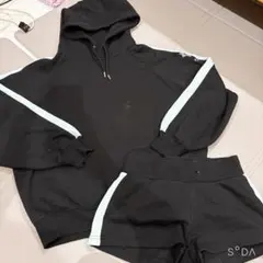 Item thumbnail for item c85181eb-34c4-4178-9f4c-20d06209b686