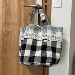 Item thumbnail for item c77df5d1-dde3-4188-88ff-e3e36d8772e4