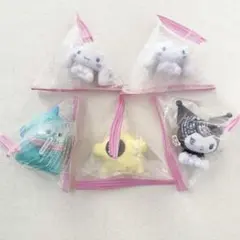 サンリオ　キャラクターズ　おすわりインテリアミニフィギュア　5個セット