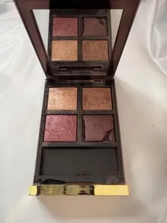 TOM FORD アイカラー クォード 4Aハネムーン