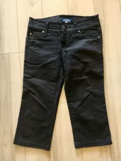 ★バーバリー BURBERRY BLUE LABEL 黒 クロップドパンツ 38