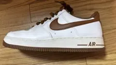 Nike Air Force 1 ホワイト/ブラウン