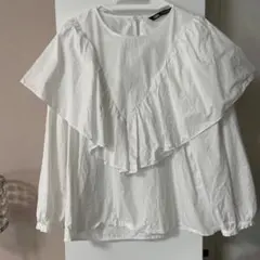【美品】ZARA ホワイト フリルデザイン シャツ S