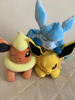 ポケモン ぬいぐるみ ブースター サンダース グレイシア おひるね セット ポケモン ぬいぐるみ ブースター サンダース グレイシア おひるね