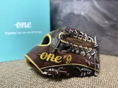 ワンオブジアンサー　硬式外野手用グローブ　柳田選手モデルのサムネイル