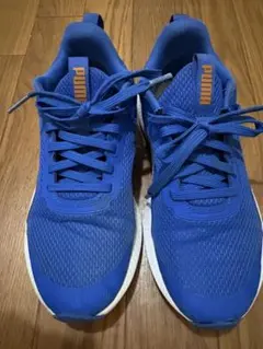 PUMA スニーカー 23.5センチのサムネイル
