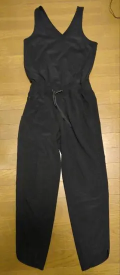 patagonia サロペット XS　黒のサムネイル