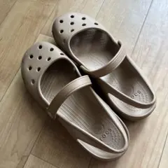 クロックスのサムネイル