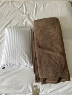 ブラウンタオル地ブランケットと枕セット