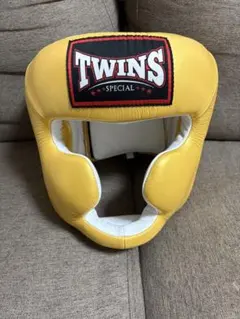 TWINS SPECIAL ボクシング ヘッドギア ゴールドのサムネイル