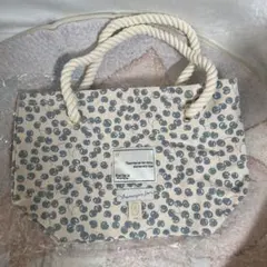Herlipto HLT Cherry Tote Bag pale mauve - メルカリ