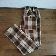 チェックパンツ