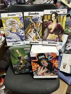 ワンピースフィギュア5点セット　未使用のサムネイル