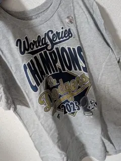 Fanatics LA Dodgers 2025 Tシャツ S　値下げ♡のサムネイル