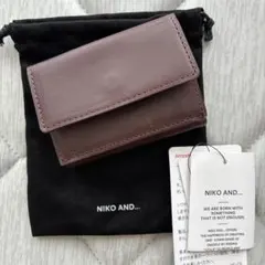 NIKO AND... 本革 三つ折り財布 ブラウン　コンパクトのサムネイル