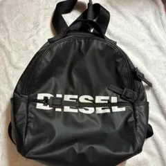 DIESEL リュック バックパック ブラック ビッグロゴのサムネイル