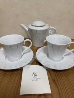 Item thumbnail for item 814bd6b2-2fed-4756-b945-776e62a53d79