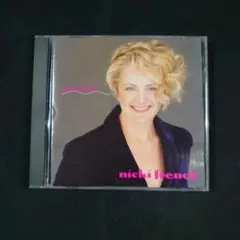 『Secrets』ニッキー・フレンチ