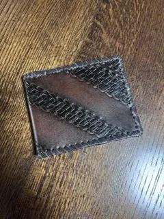 レザー編み込み二つ折り財布