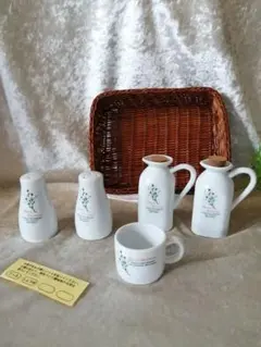 陶器製 醤油さし・調味料入れセット