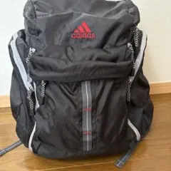 adidas 黒 リュック・バックパック　林間学校　キャンプ　修学旅行
