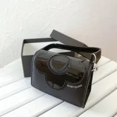 【タグ付新品未使用】MARY QUANT マリークワント 小物入れ マルチケース