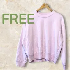 薄いピンクのクロップドスウェット　薄トレーナー　裏起毛