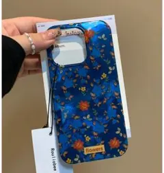 iPhone16 pro ケース 青 小花柄 新品 数量限定入荷