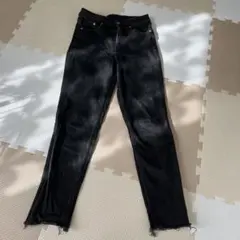 ブラックストレートデニムパンツ EUR 36