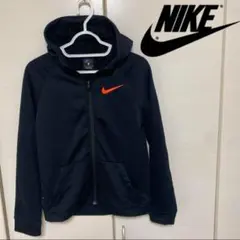 NIkE  ナイキ　キッズ　パーカー