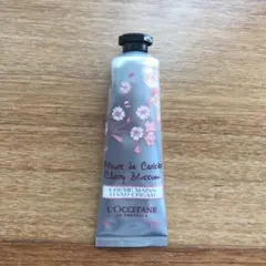 ロクシタン　フルールドスリジエ　サクラ　パフュームド ハンドクリーム