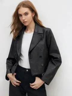 ブラックレザーショートジャケット