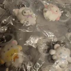 かっちゃん様専用。めじるしアクセサリー　ふわふわスノー