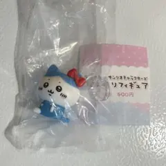 ちいかわ×サンリオキャラクターズ　なりきりフィギュア　ハチワレ