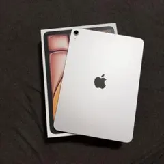美品　iPad Air 11インチ (M3) 256GB Wi-Fiモデルのサムネイル