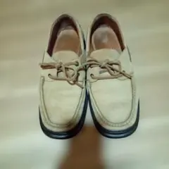 Cole Haan ベージュ スエード ローファーのサムネイル