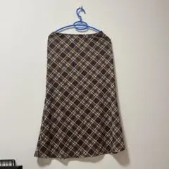 체크 무늬 롱 스커트 브라운