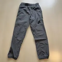 Nike グレー 長ズボン　キッズサイズMのサムネイル