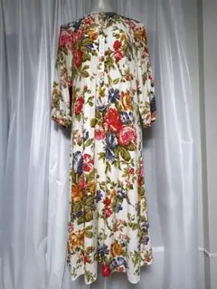 お値下げしました！☆ZARA 花柄ロングワンピース 長袖Mサイズ☆