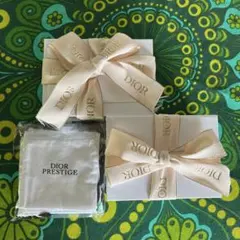 ☆DIOR☆プリザーブドフラワー2個☆プレステージ☆ミニ巾着ポーチ10個☆セット